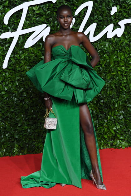 Adut Akech aux British Fashion Awards 2019