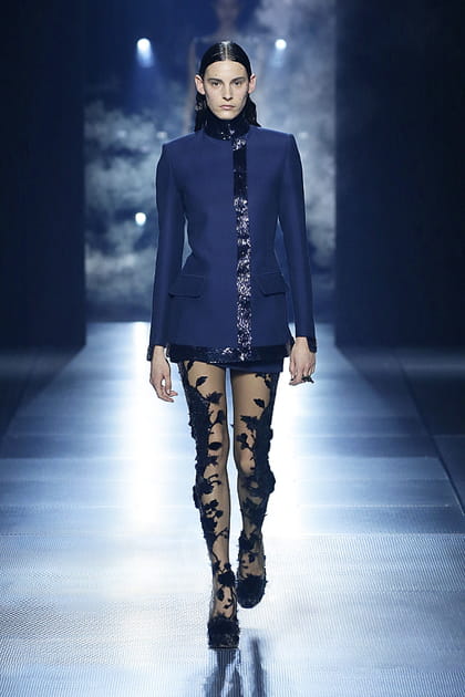 Look 25&nbsp;du d&eacute;fil&eacute; Fendi Couture