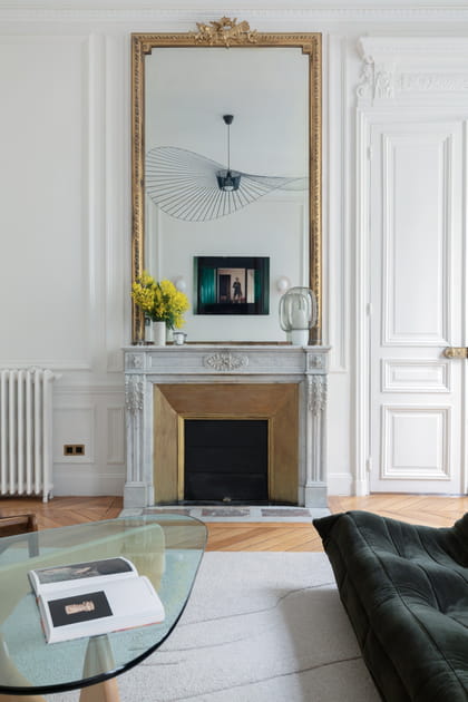 Apr&egrave;s&nbsp;: un salon chic &agrave; l'haussmannienne