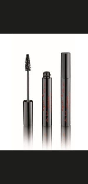 Le mascara ultra noir d'Agn&egrave;s b.