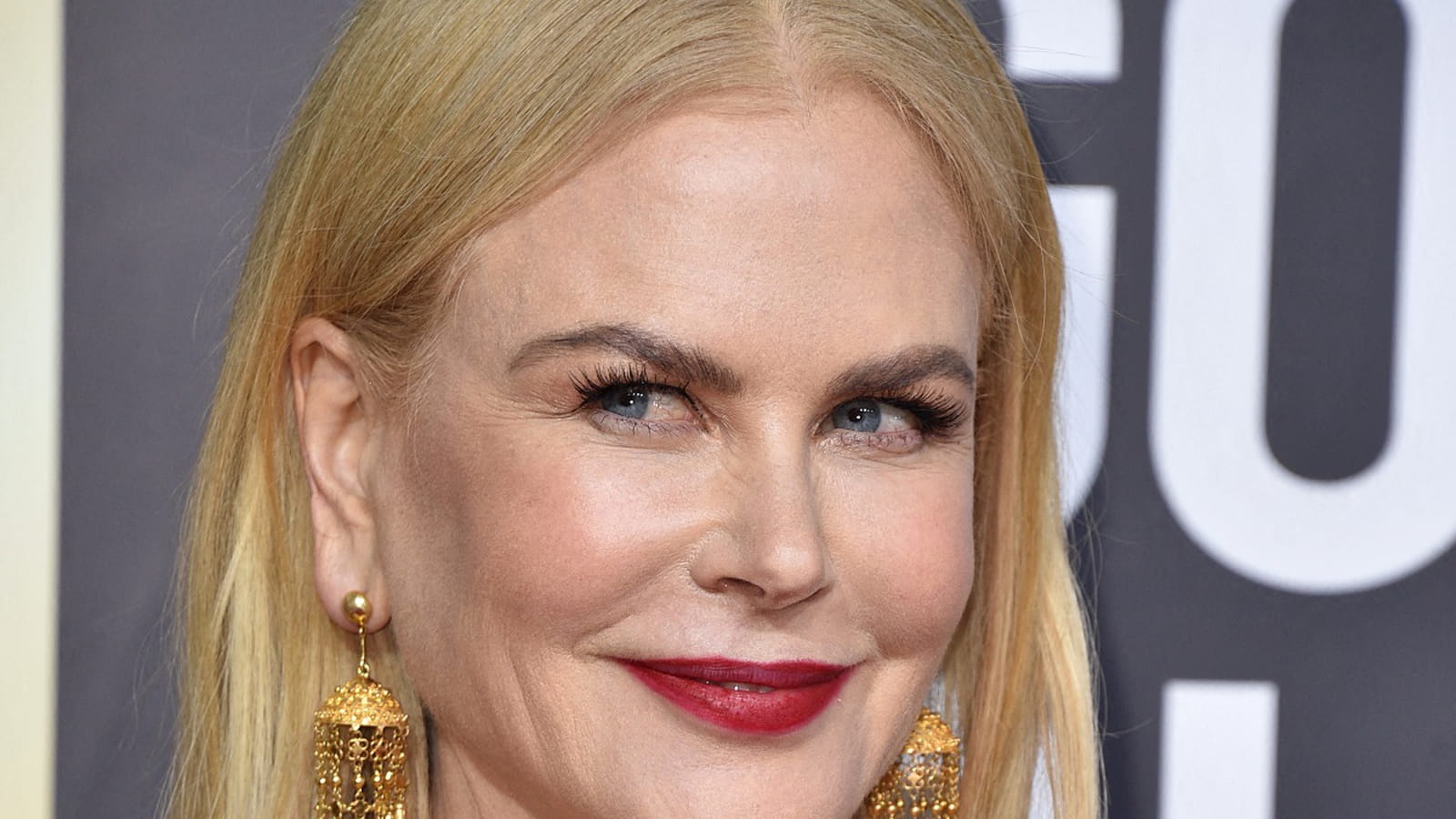 La bouche rouge de Nicole Kidman