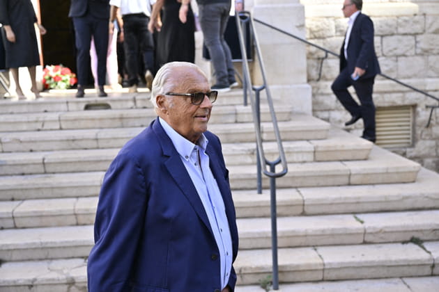 Obs&egrave;ques de Philippe Bouvard&nbsp;: G&eacute;rard Louvin &eacute;tait pr&eacute;sent