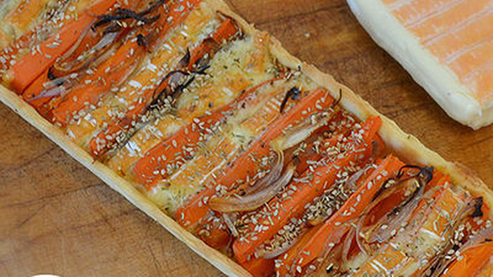 Tarte carottes, échalotes et vieux pané
