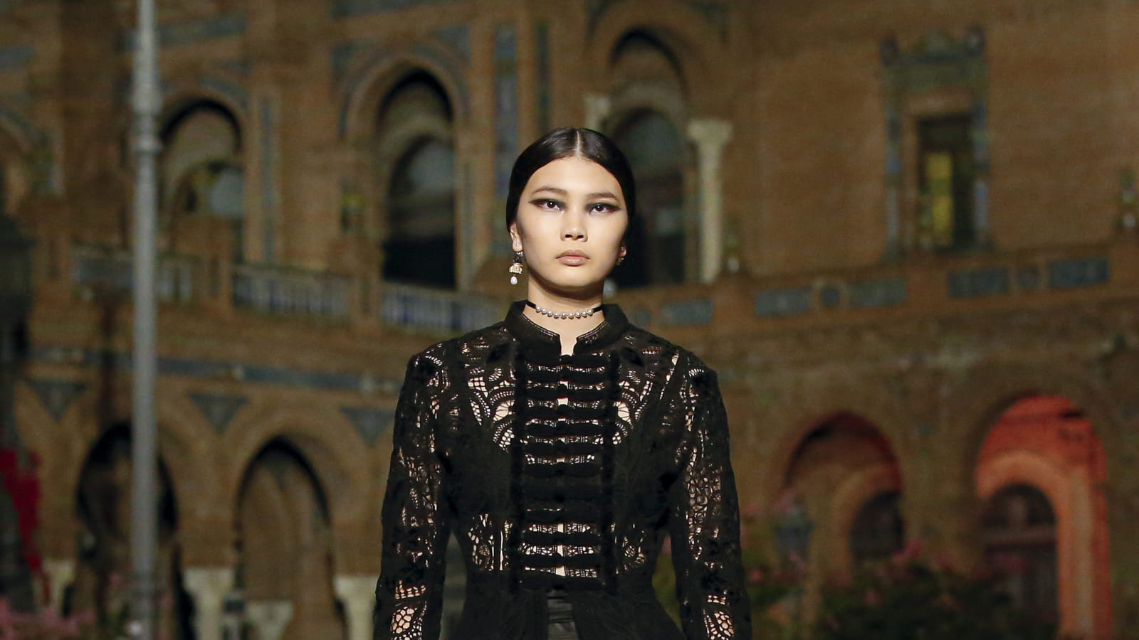 Look 51