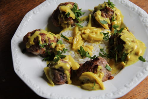 Boulettes de veau, sauce au curcuma
