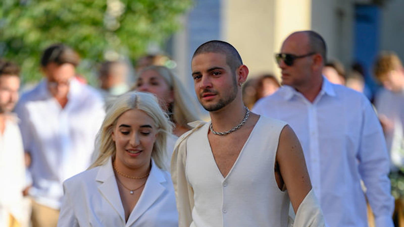 Louis Savary et une invitée