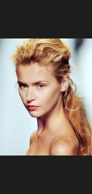 La queue de cheval d&eacute;contract&eacute;e chic