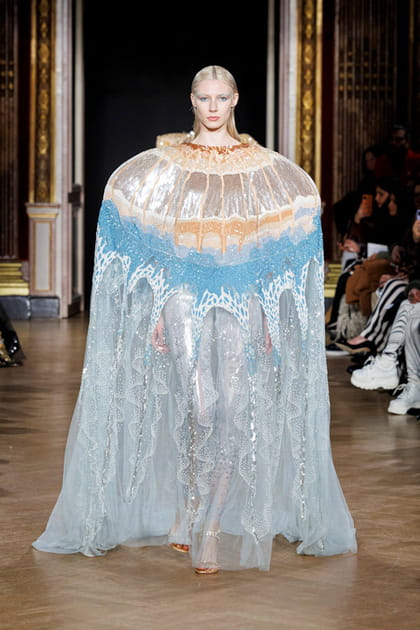 D&eacute;fil&eacute; Rahul Mishra haute couture printemps-&eacute;t&eacute; 2023