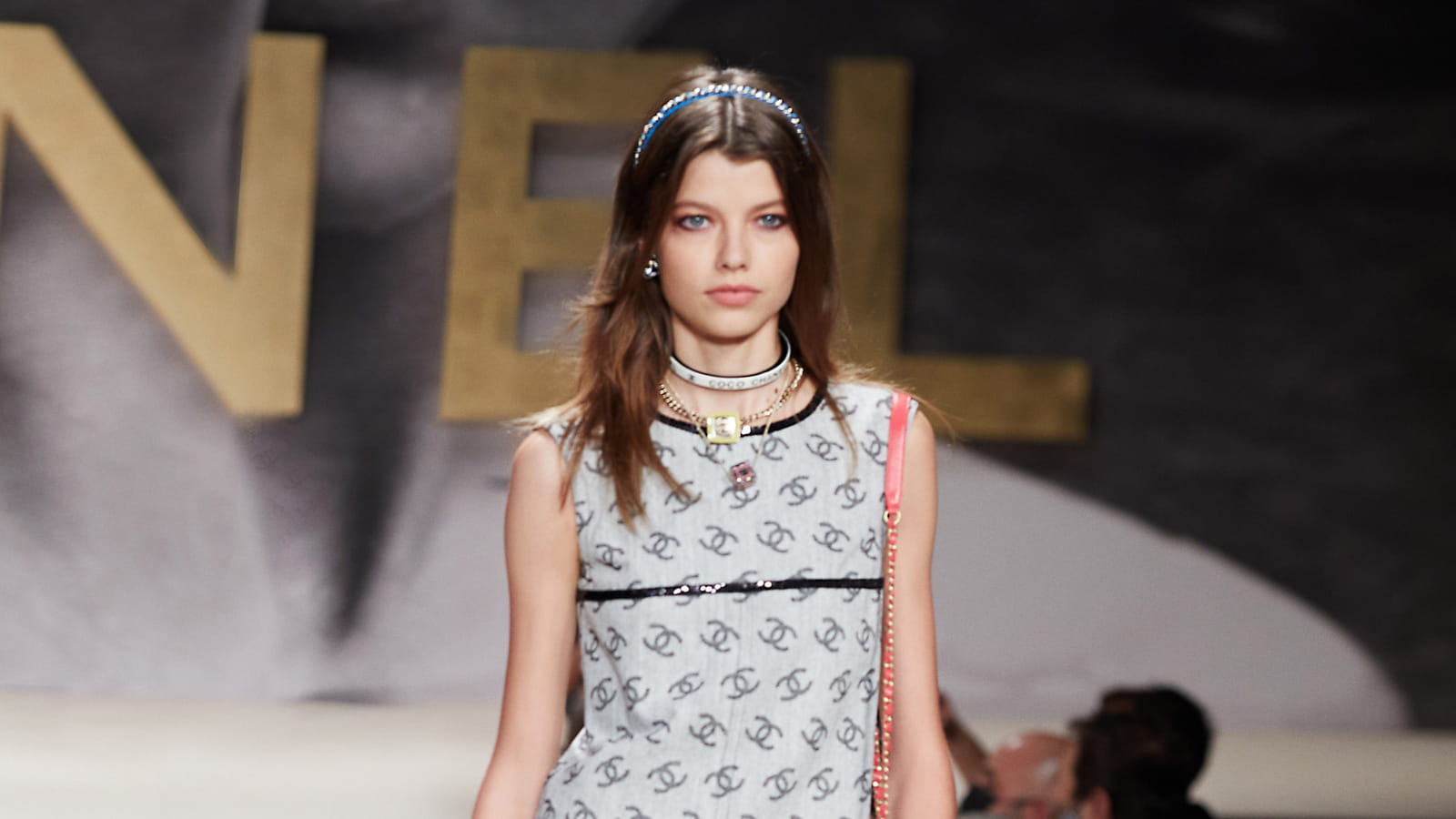 Look 52