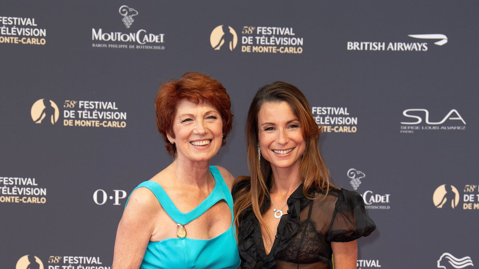 Véronique Genest et Jennifer Lauret 