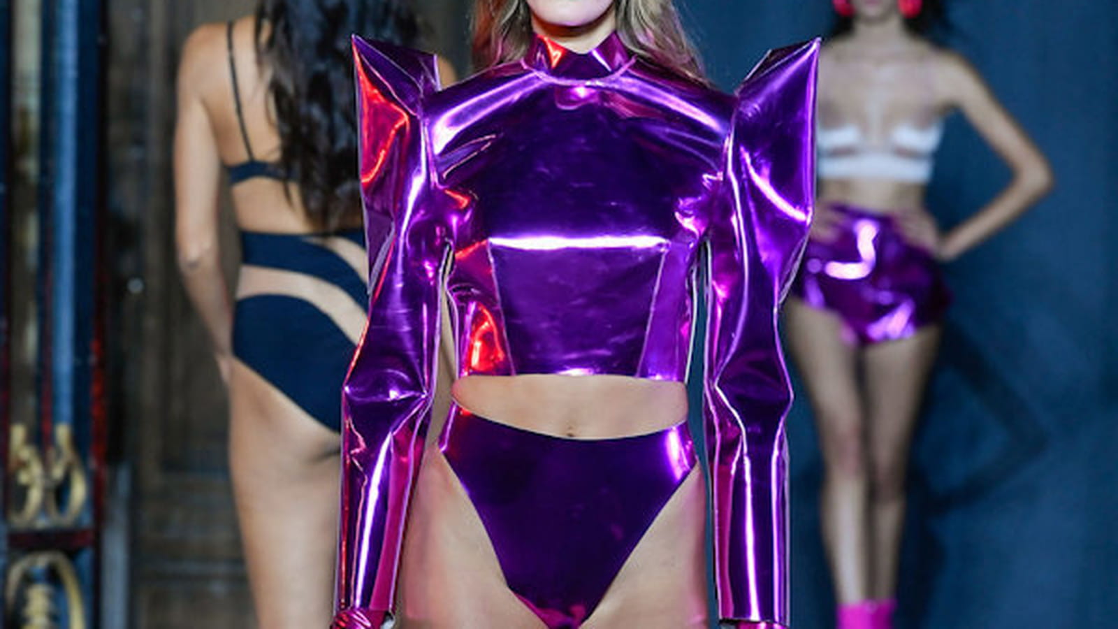 Look 37