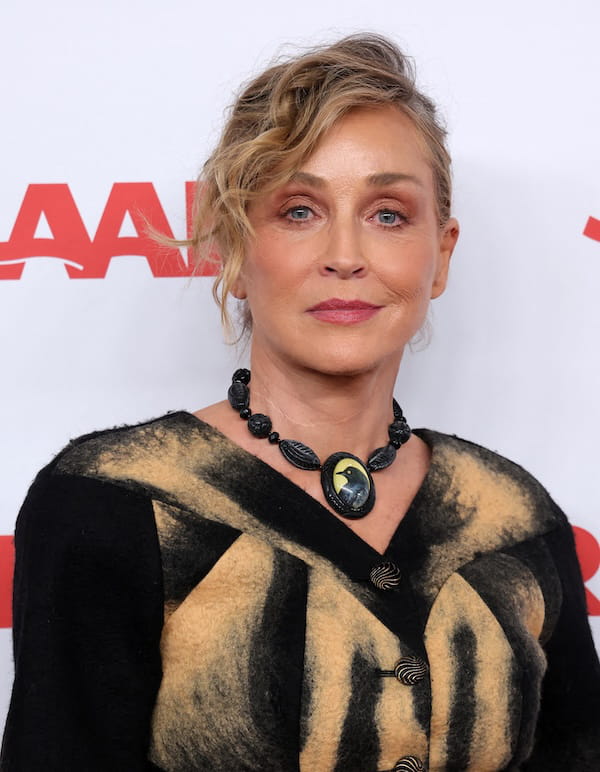 Sharon-Stone-chignon-banane