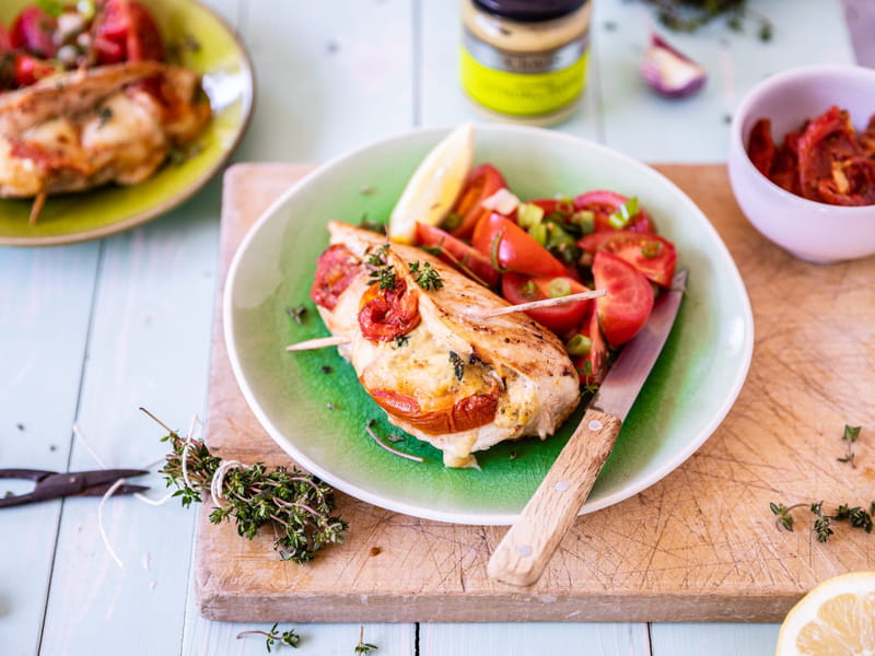 Recette Escalopes de poulet farcies aux tomates confites et moutarde