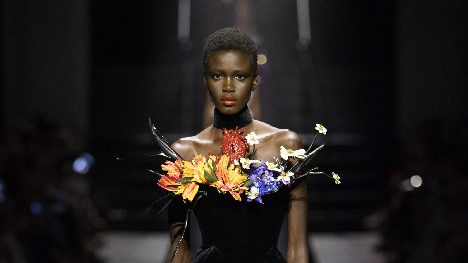 Look 27
