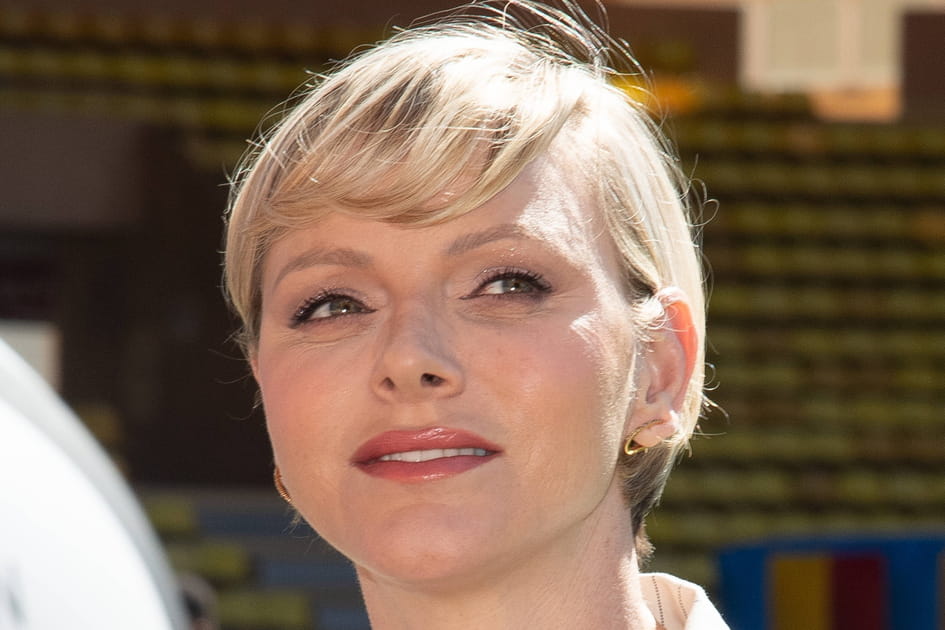 Top&nbsp;: le maquillage scintillant de Charl&egrave;ne de Monaco