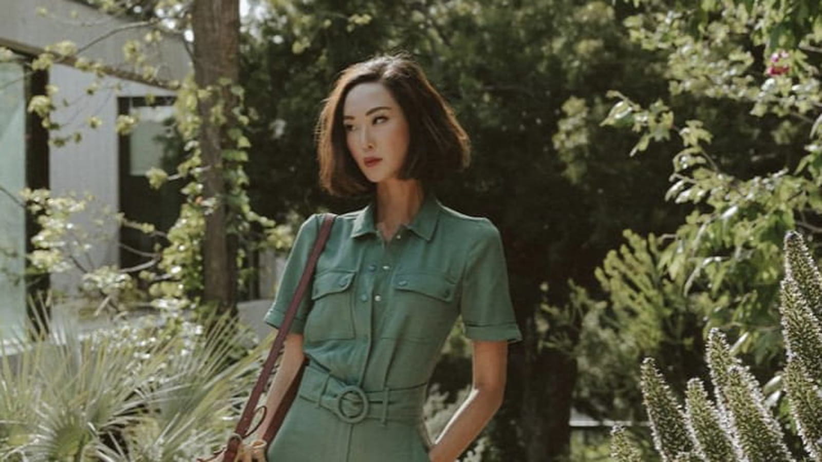 @chrisellelim
