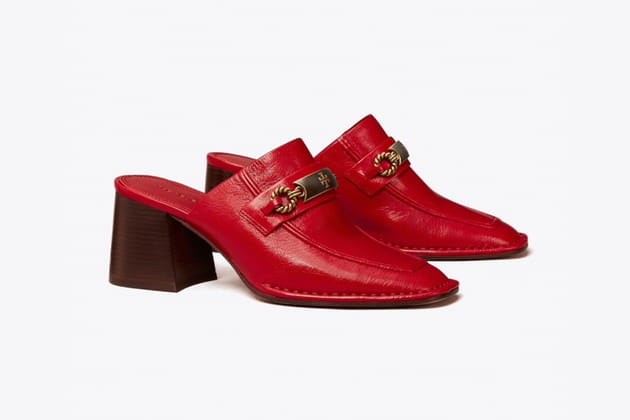 Mocassins rouges &agrave; talons