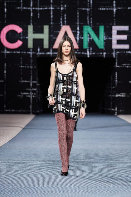 Look 55&nbsp;du d&eacute;fil&eacute; Chanel