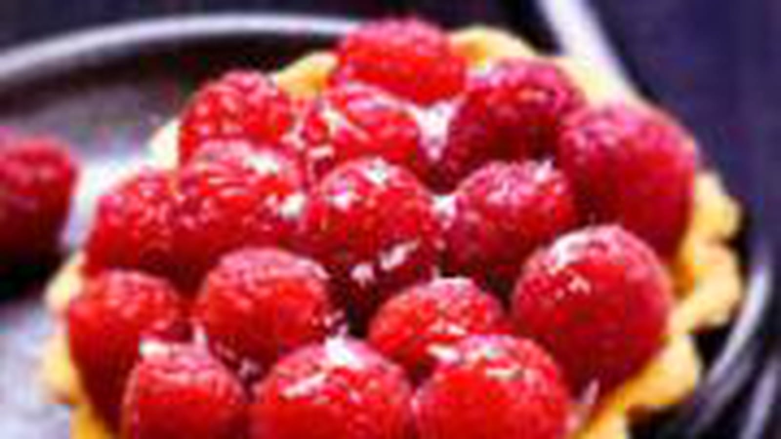 Tartelettes à la noix de coco et aux framboises