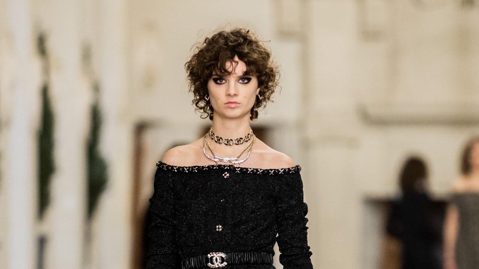 Look 50
