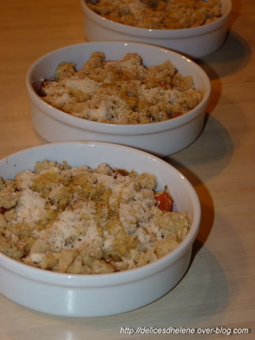 Crumble de tomate au thym et à la crème de chèvre