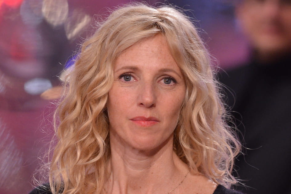 Les boucles harmonieuses de Sandrine Kiberlain