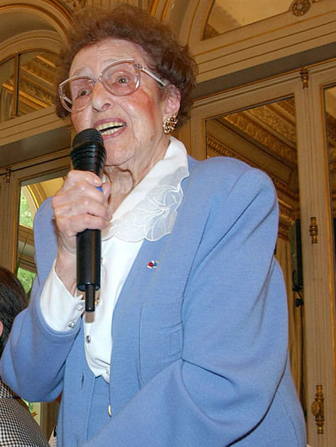 2004 : 60e anniversaire du droit de vote des femmes