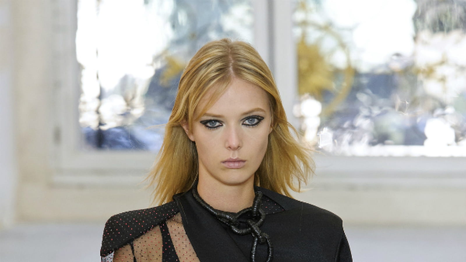 Asymétrique chic