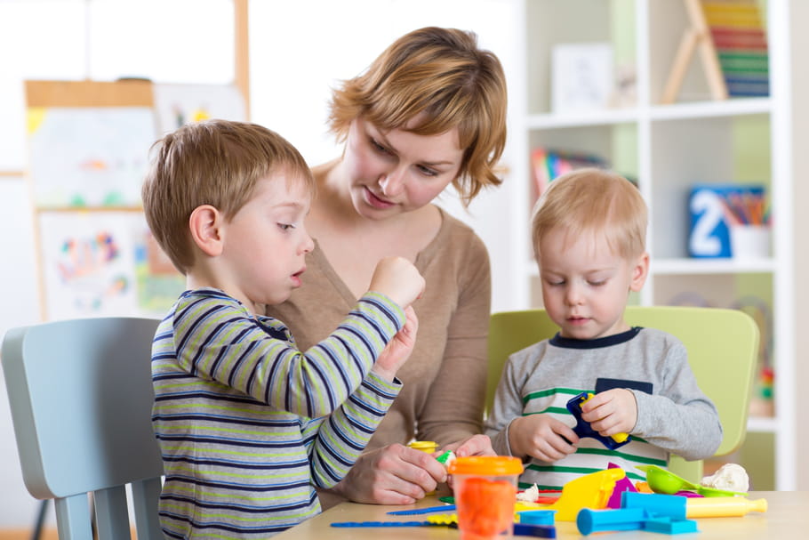 Maisons d'assistantes maternelles : quels avantages ?