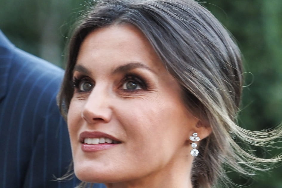 Les m&egrave;ches rel&acirc;ch&eacute;es de Letizia d'Espagne
