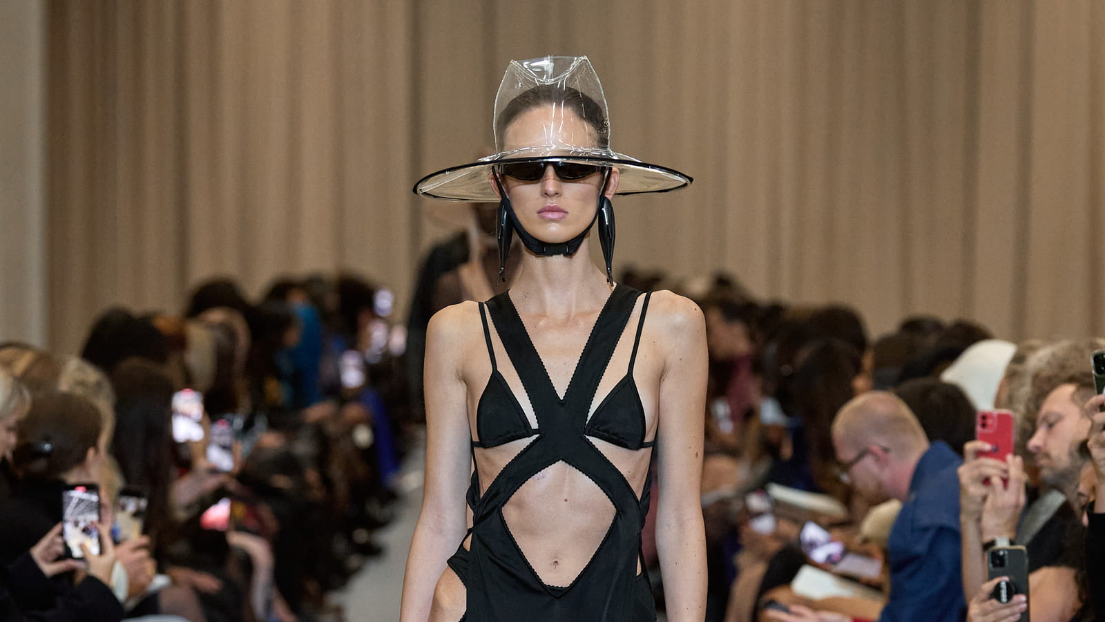Look 43