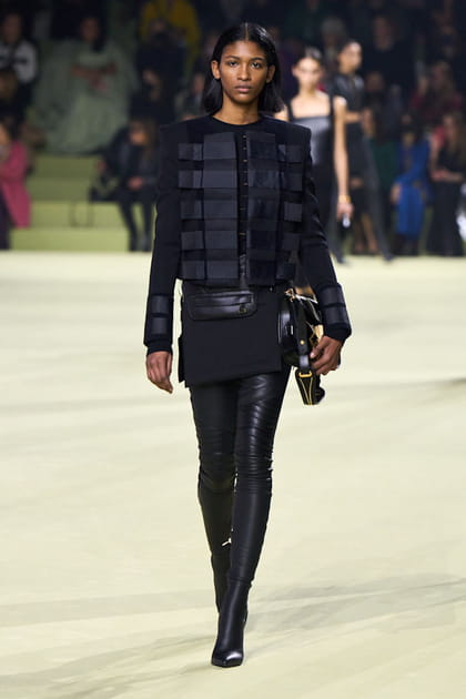 Look 56&nbsp;du d&eacute;fil&eacute; Balmain