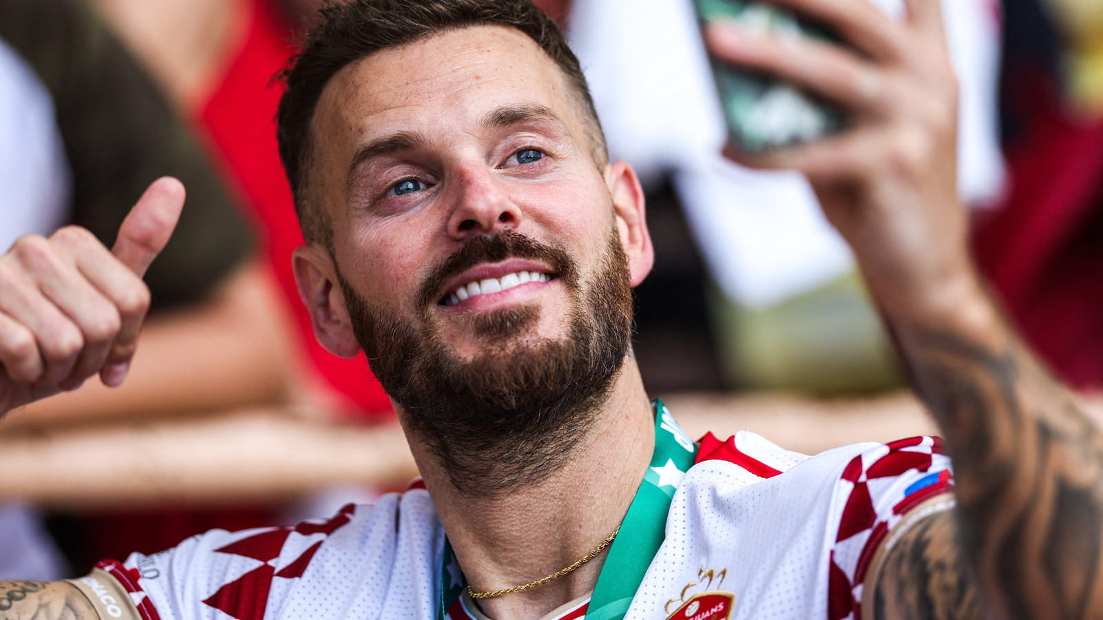 M Pokora et sa famille