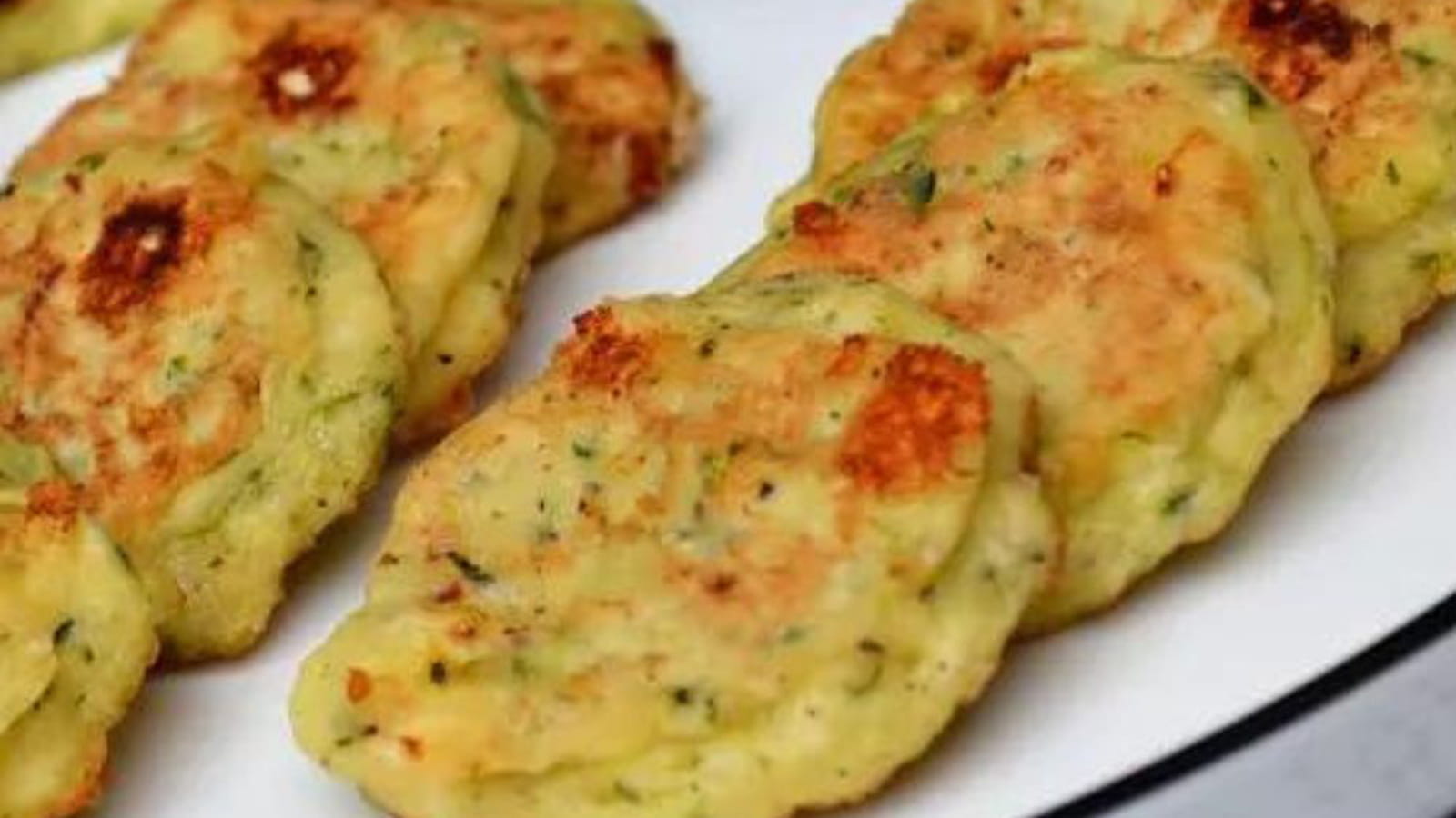 Petites tortillas-tapas à la courgette et feta