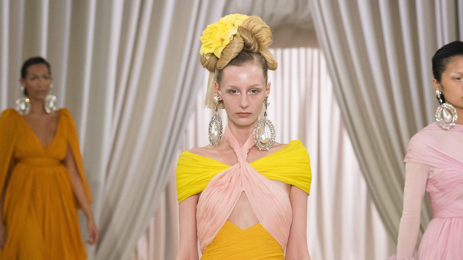 Look 8