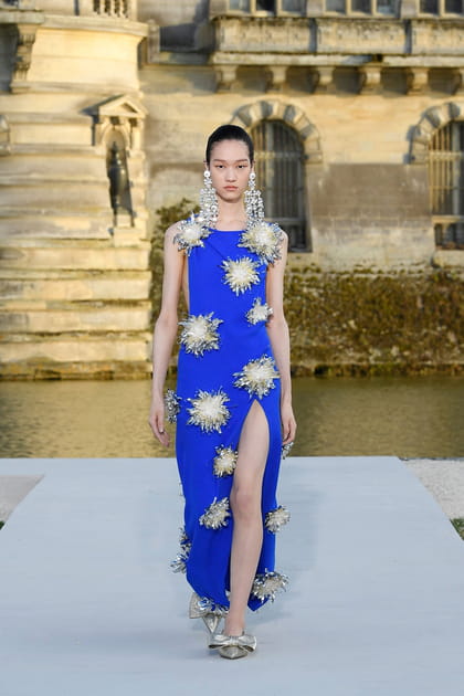 Look 66&nbsp;du d&eacute;fil&eacute; Valentino haute couture automne-hiver 2023-2024