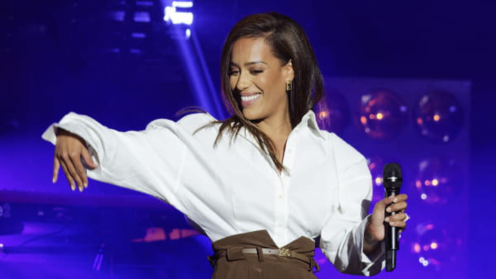 Amel Bent le 6 octobre 2020