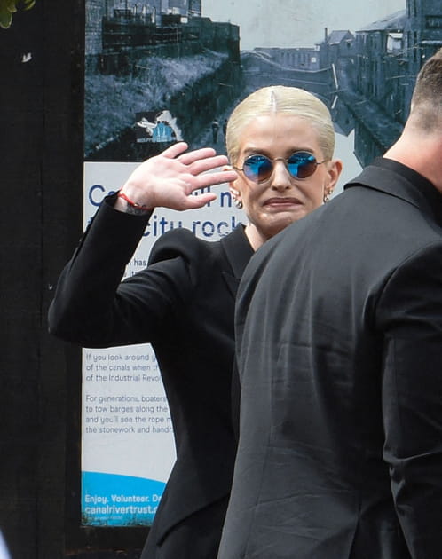 Obs&egrave;ques d'Ozzy Osbourne&nbsp;: Kelly Osbourne a rendu hommage &agrave; son p&egrave;re