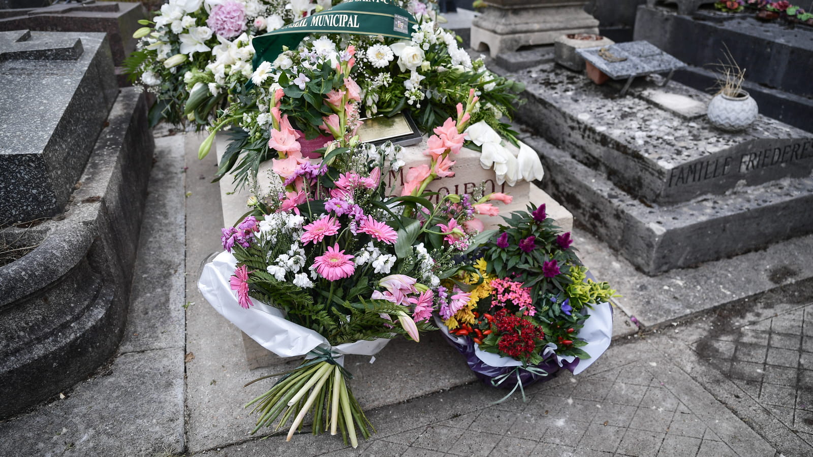 Tombe de Geneviève de Fontenay 