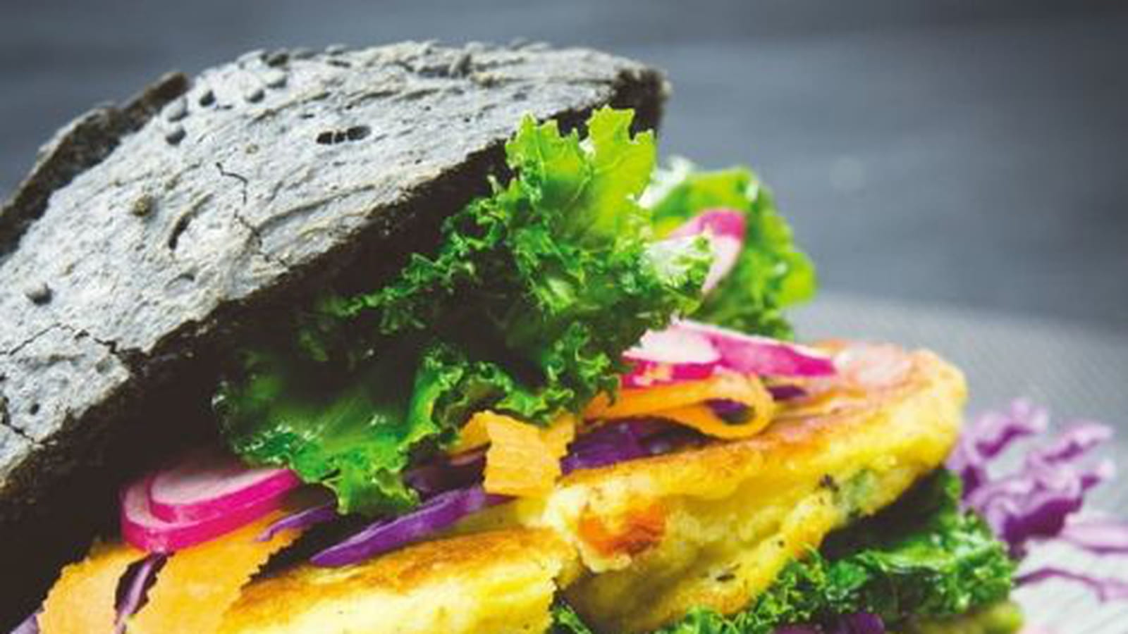 Aloo Tikki black burger
