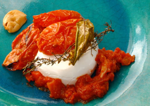 Panna cotta au chèvre frais et tomates confites