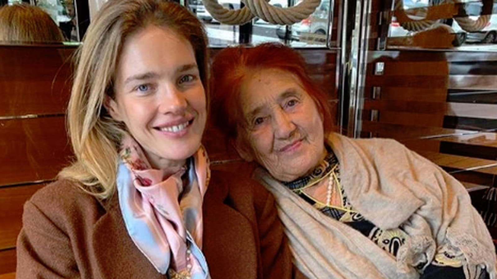 Natalia Vodianova et sa grand-mère