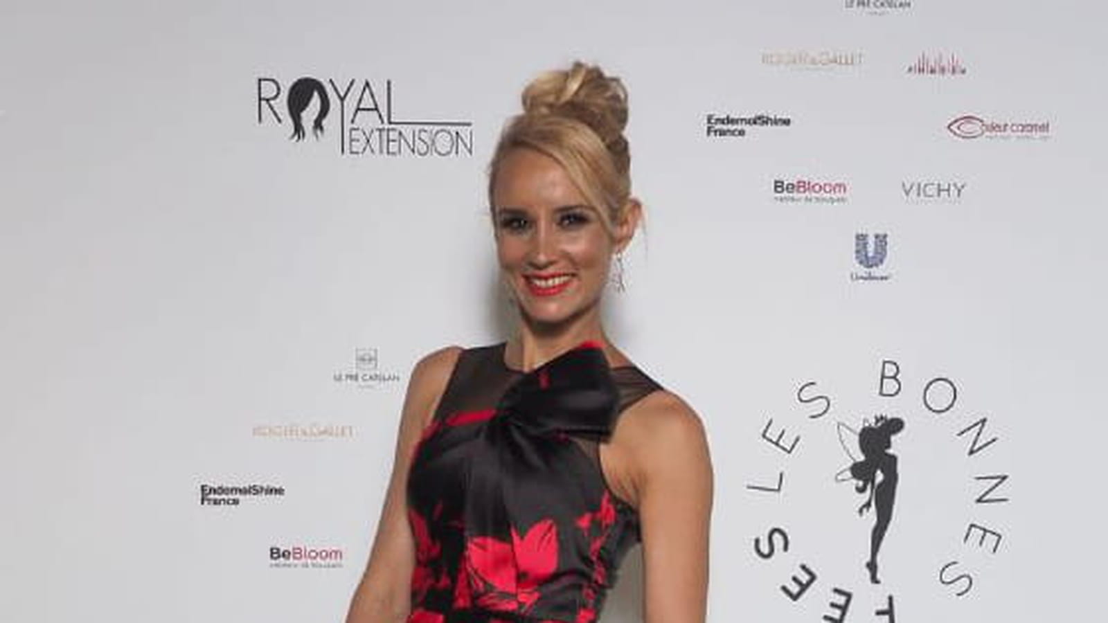 Élodie Gossuin, une Miss France iconique en 20 looks inoubliables