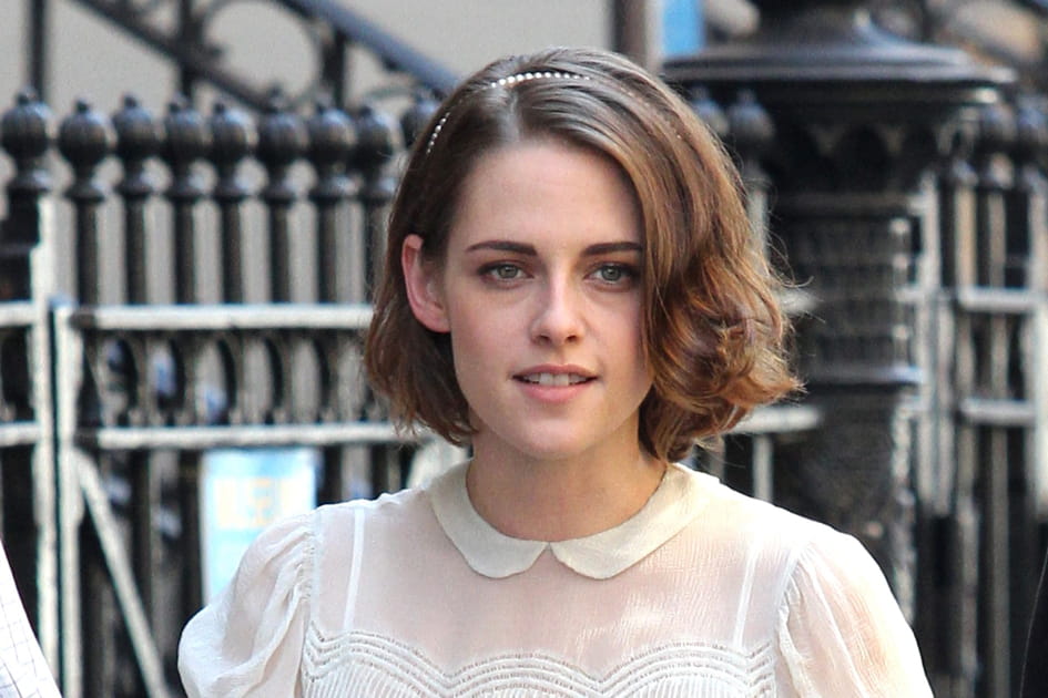 Le carr&eacute; sage et le serre t&ecirc;te de Kristen Stewart