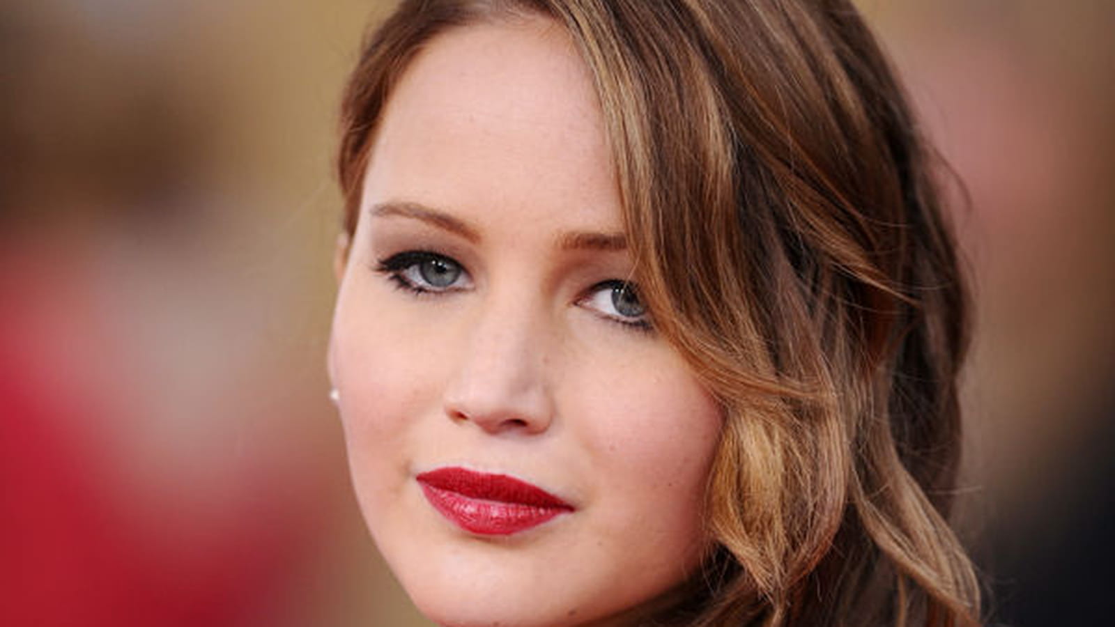 Jennifer Lawrence, cheveux longs 