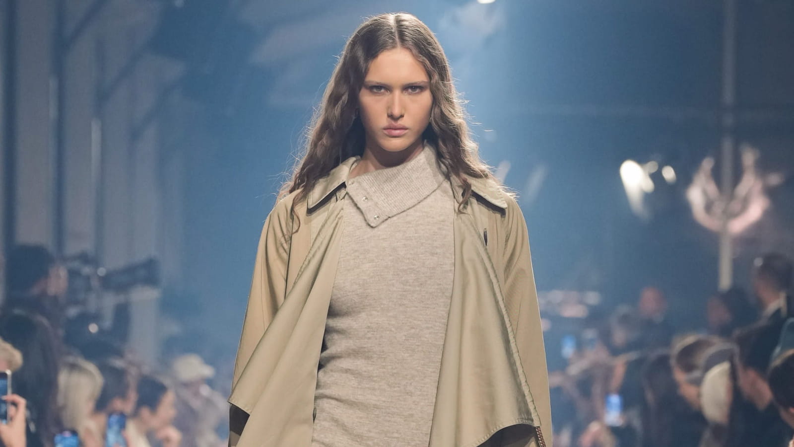 Look 1