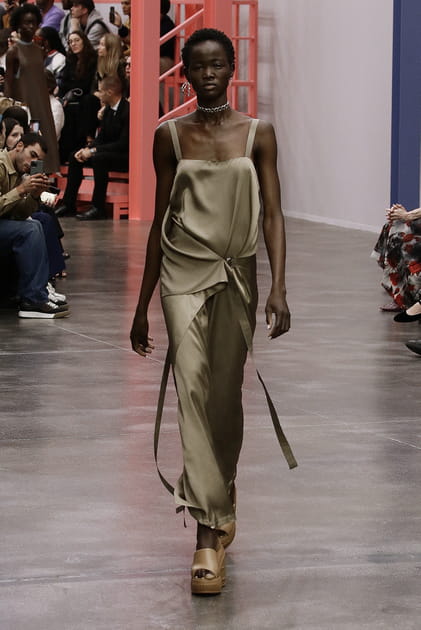 Look 24&nbsp;du d&eacute;fil&eacute; Fendi