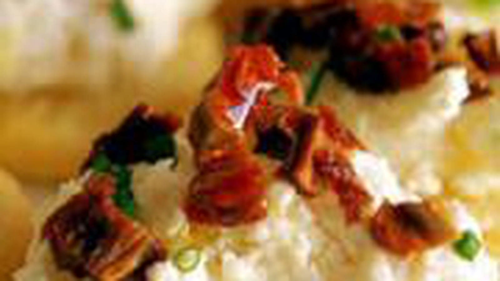 Canapés à la brousse et aux tomates confites