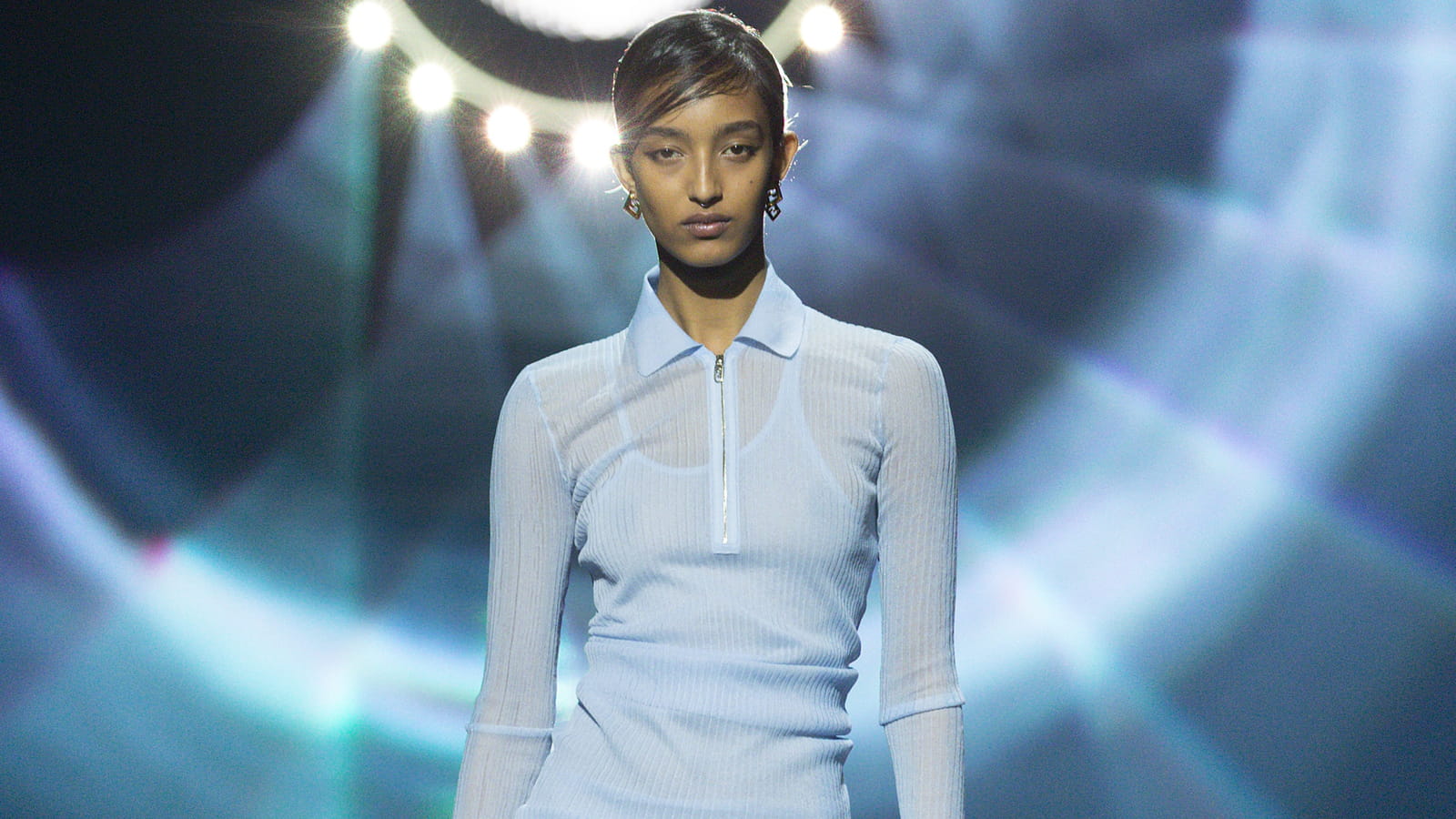 Look 2