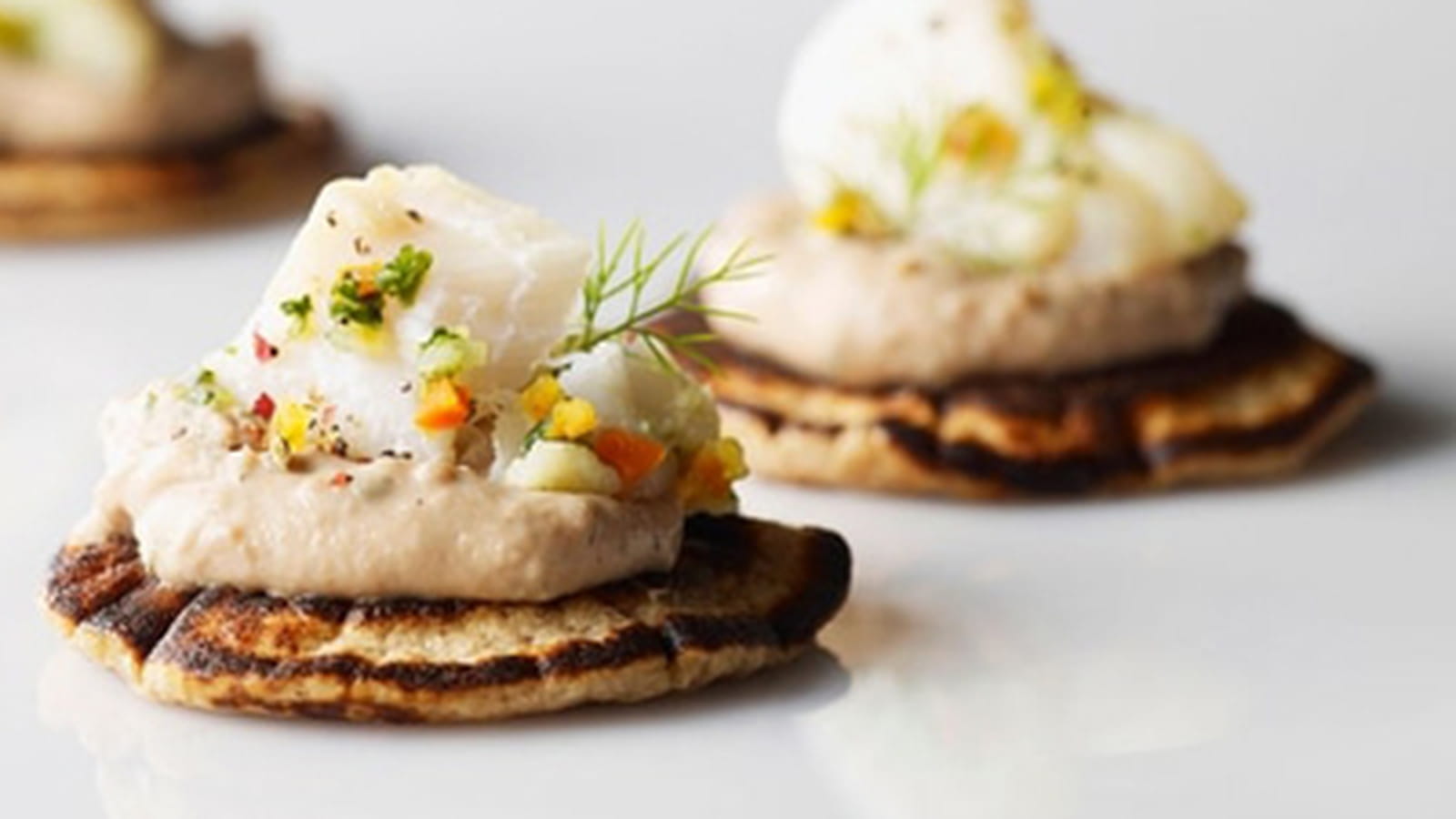 Blinis à la farine de châtaigne et brandade